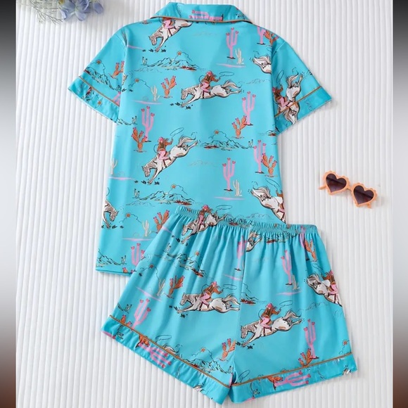 Turquoise Western Western-Chic Horse Print Pajama Set - Picture 2 of 9